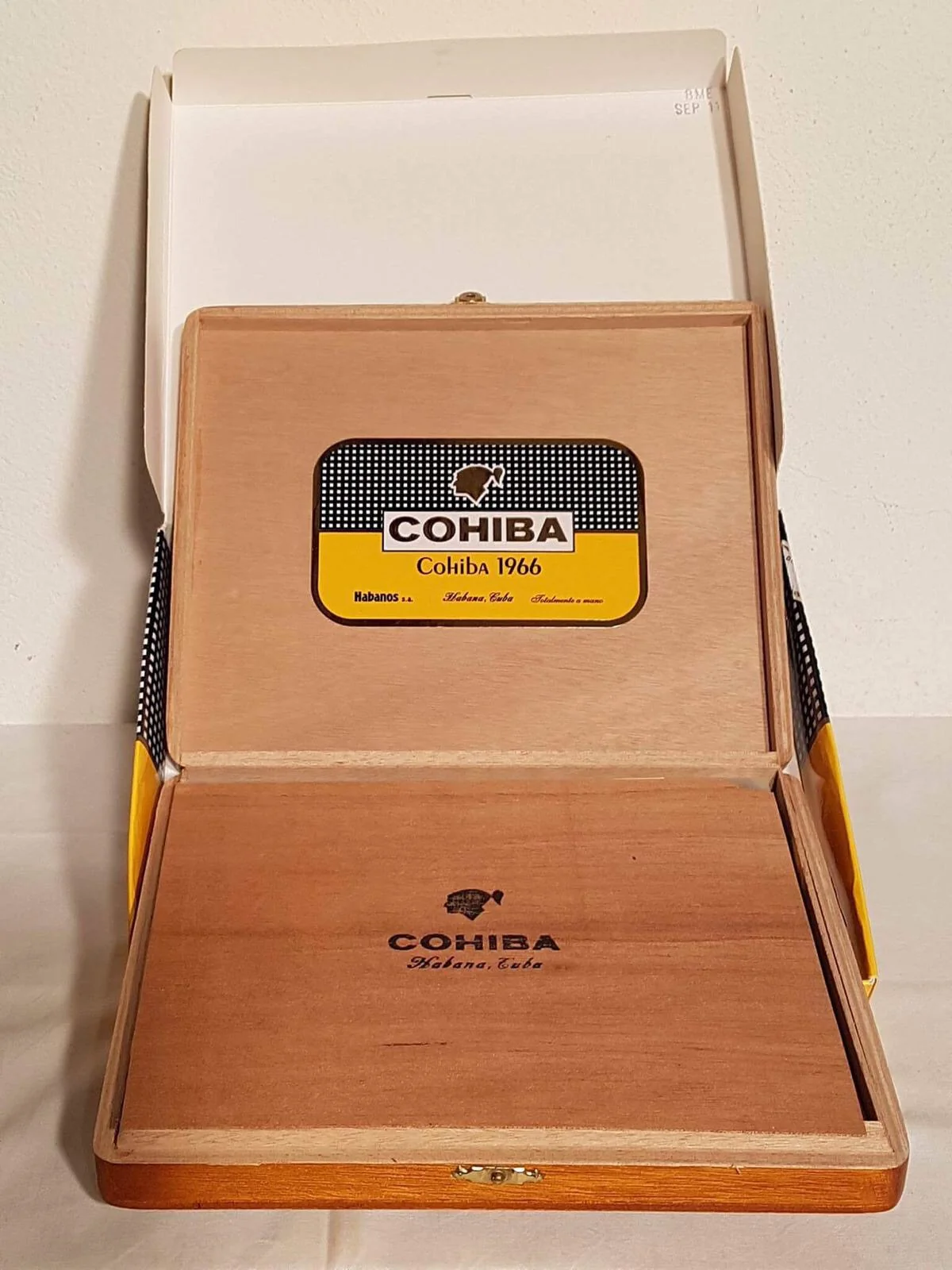Cohiba 1966 Edición Limitada 2011 Cigar - Image 6