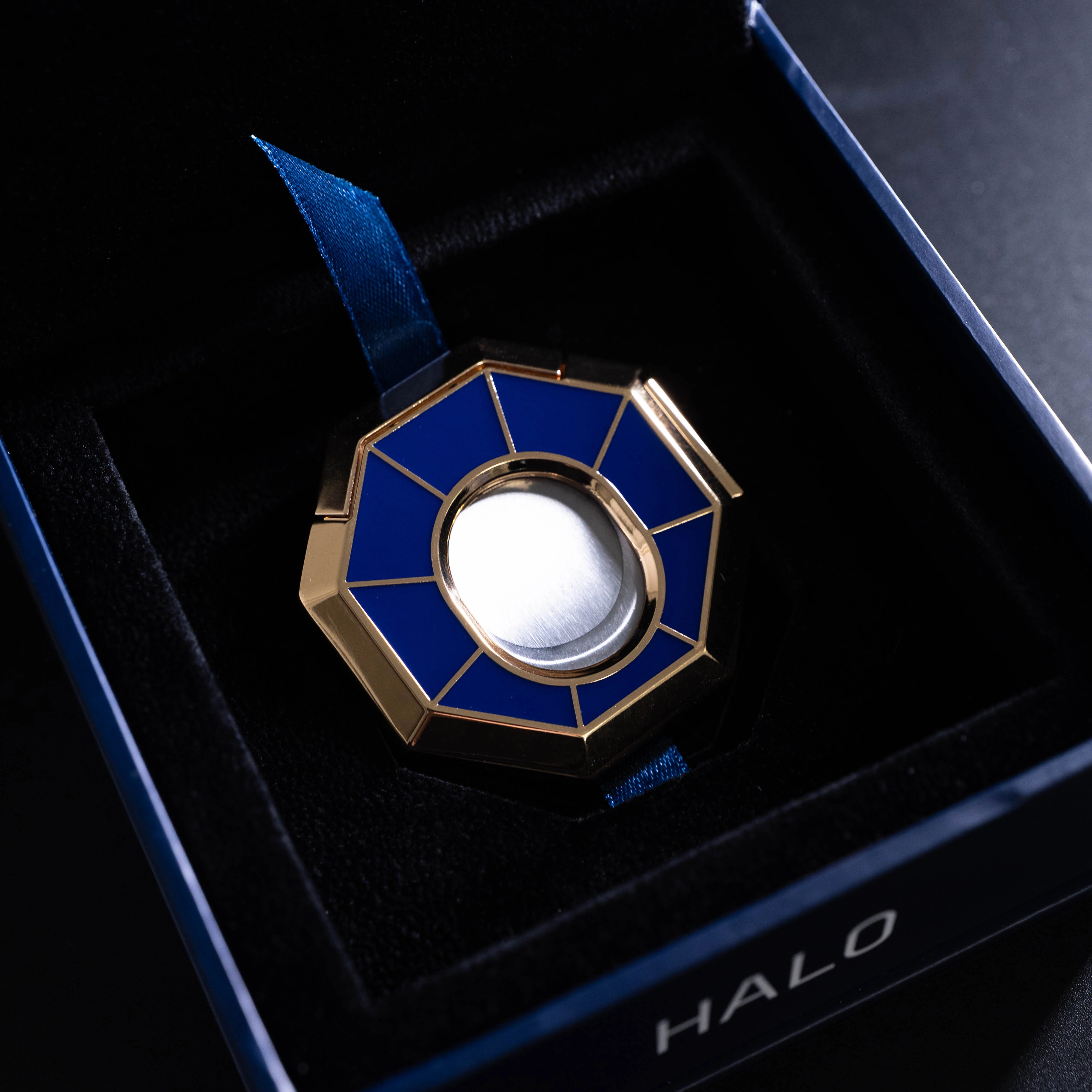 HALO Lazuli Cigar Cutter - Image 5